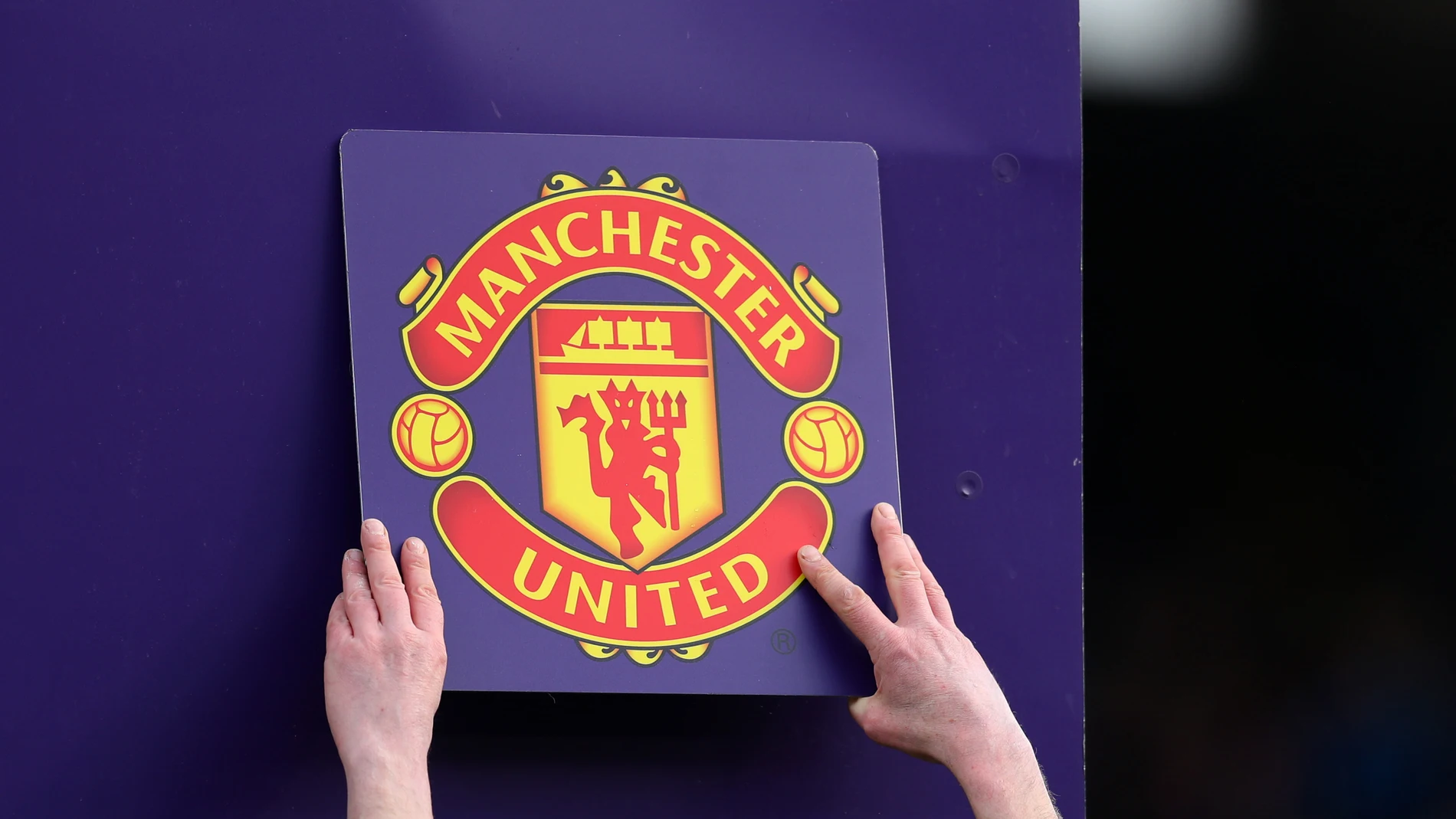 El escudo del Manchester United El escudo del Manchester United