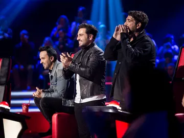 Antonio Orozco, a Marcelino Damion: “Como Luis Fonsi te deje y no te vengas a mi equipo te pongo una vela negra” Antonio Orozco, a Marcelino Damion: “Como Luis Fonsi te deje y no te vengas a mi equipo te pongo una vela negra”