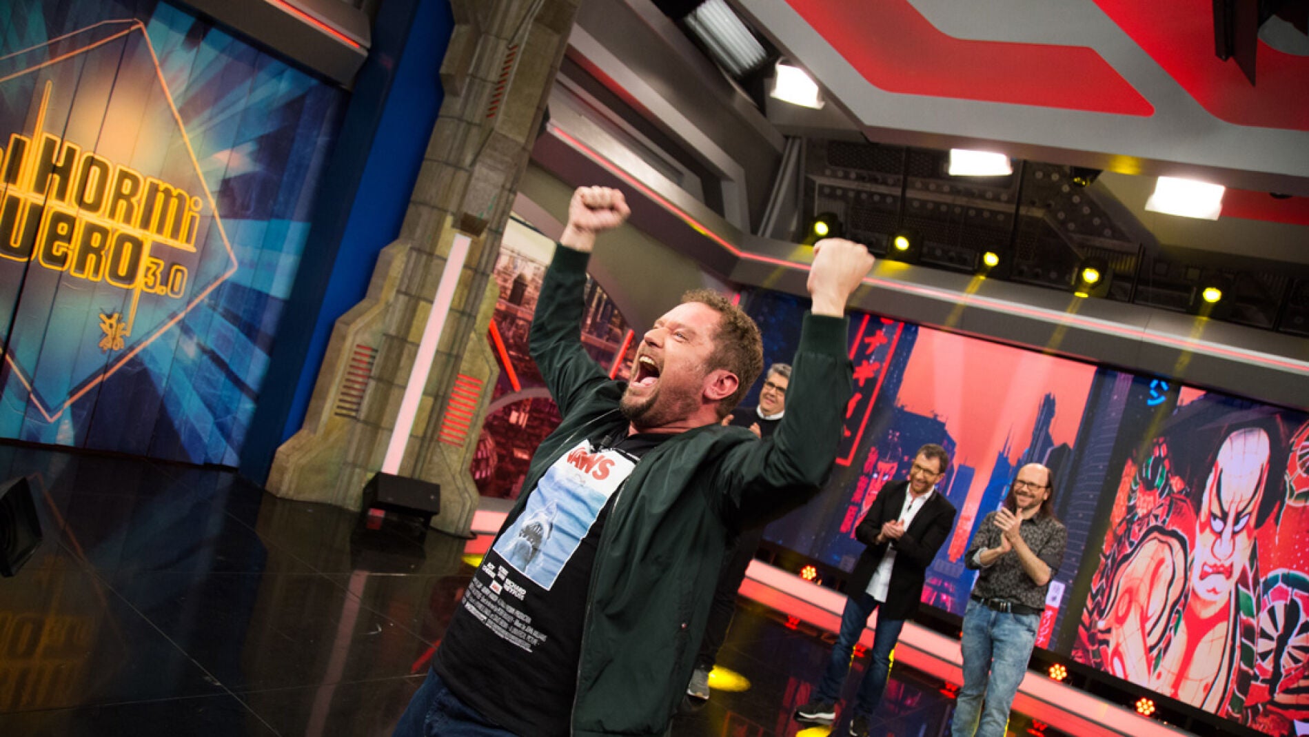 El Monaguillo les ense&ntilde;a el invento m&aacute;s desagradable de la humanidad a Santiago Segura y Florentino Fern&aacute;ndez en 'El Hormiguero 3.0' 