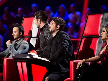 Antonio Orozco, impresionado con la actuación de María Espinosa en los Asaltos: “¿Sabes que lo que has hecho es una genialidad?” Antonio Orozco, impresionado con la actuación de María Espinosa en los Asaltos: “¿Sabes que lo que has hecho es una genialidad?”