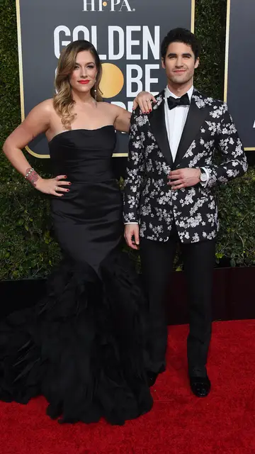 Mia Swier y Darren Criss Mia Swier y Darren Criss