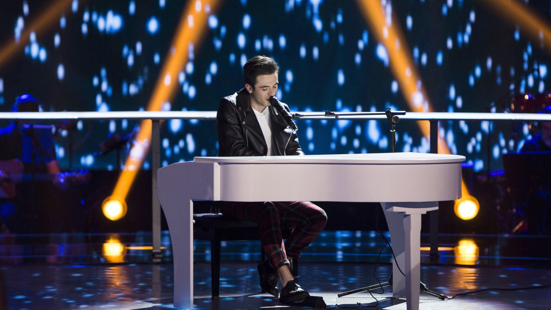 Javier Erro canta ‘Hábito de ti’ en los Asaltos de ‘La Voz’
