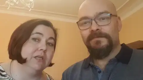 La Embajada de España en Ucrania anuncia que ya no inscribirá a los bebés nacidos por gestación subrogada La Embajada de España en Ucrania anuncia que ya no inscribirá a los bebés nacidos por gestación subrogada