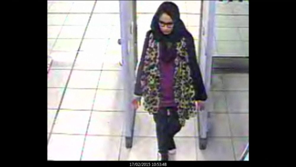 Londres retirará la nacionalidad británica a la adolescente que se unió a Daesh en Siria