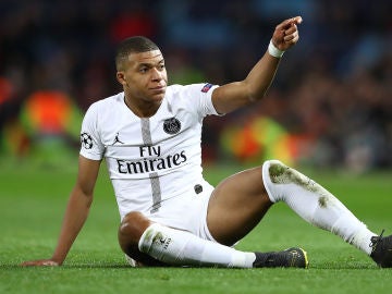 Mbappé, durante un partido con el PSG