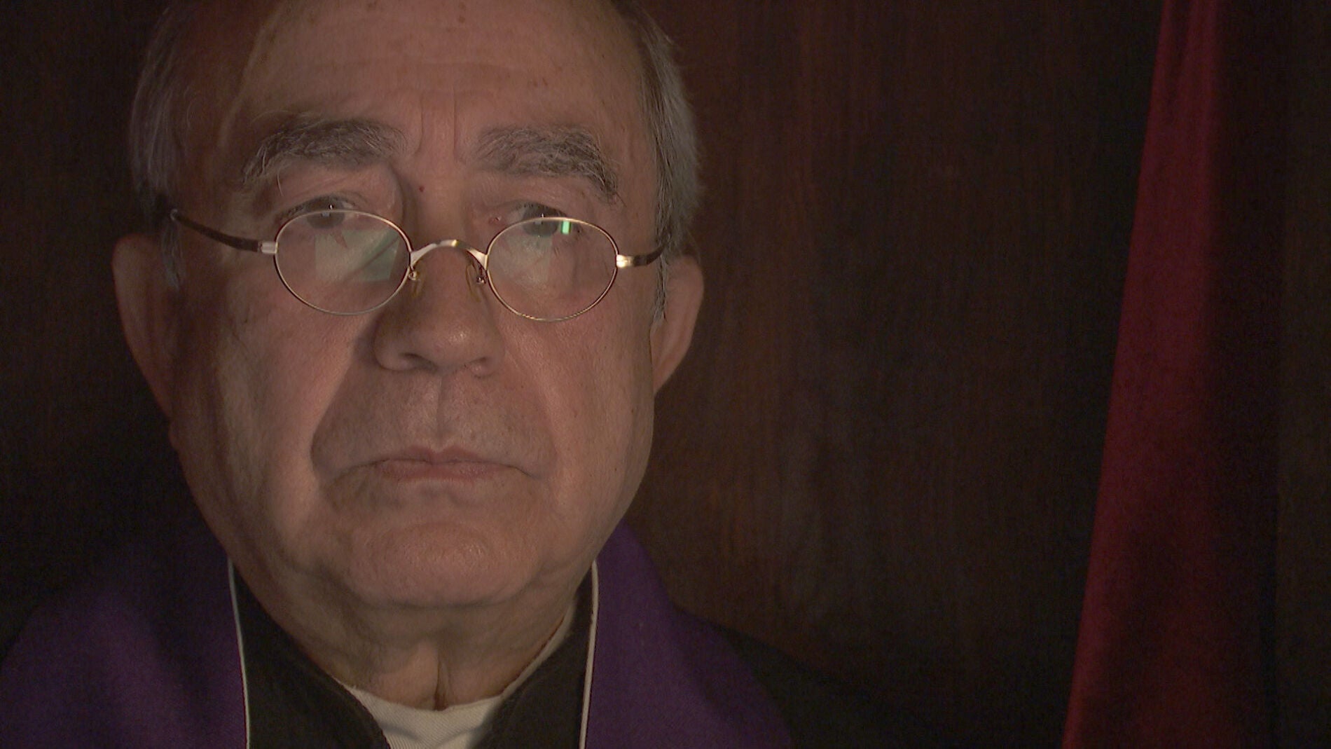 Don Anselmo recibe la confesi&oacute;n m&aacute;s sorprendente: "He pecado" 