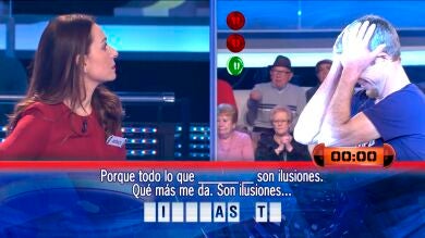 Andrés se olvida del comodín y cae por la trampilla de '¡Ahora Caigo!