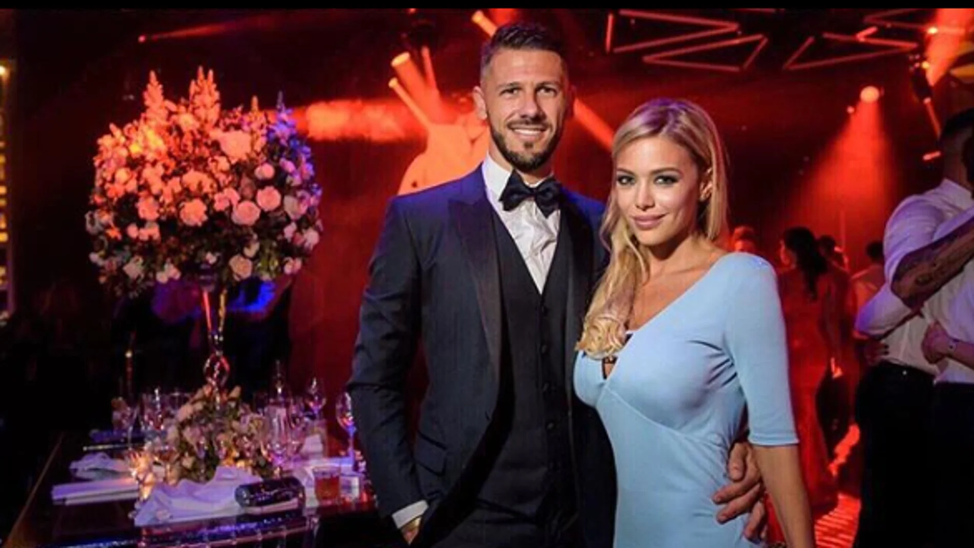 Martín Demichelis junto a su mujer, Evangelina Anderson Martín Demichelis junto a su mujer, Evangelina Anderson