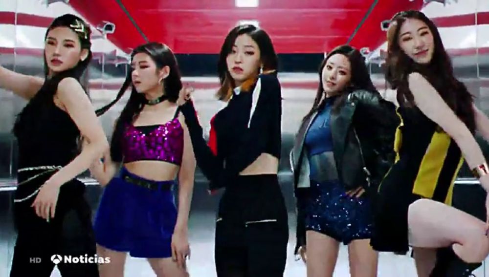 El gobierno de Corea del Sur intenta frenar la estética que promueven los cantantes de K-pop
