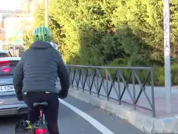 El 85% de los españoles considera que para reducir la contaminación ambiental se debe usar la bici El 85% de los españoles considera que para reducir la contaminación ambiental se debe usar la bici