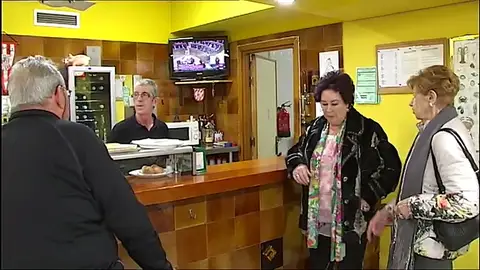 Los pensionistas reciben la "paguilla" de 13 euros que tenían pendiente del año pasado Los pensionistas reciben la "paguilla" de 13 euros que tenían pendiente del año pasado