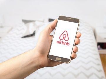 Logo de Airbnb