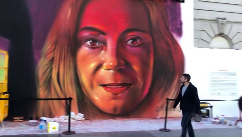  La mirada de cuatro mujeres invade la Gran Vía de Madrid en el 8M a golpe de arte urbano