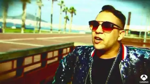 Pegadiza, bailable y con mucho ritmo Pegadiza, bailable y con mucho ritmo