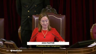 Ana Pastor despide, emocionada, la legislatura del Congreso con un 