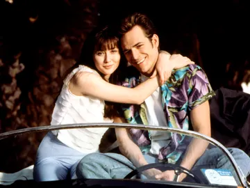 Luke Perry y Shannen Doherty, Dylan y Brenda en 'Sensación de vivir' Luke Perry y Shannen Doherty, Dylan y Brenda en 'Sensación de vivir'
