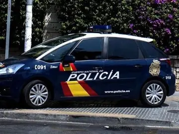 Imagen de archivo de un coche de la Policía Nacional Imagen de archivo de un coche de la Policía Nacional