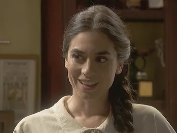 Elsa se confiesa: "Álvaro me ha pedido matrimonio" Elsa se confiesa: "Álvaro me ha pedido matrimonio"