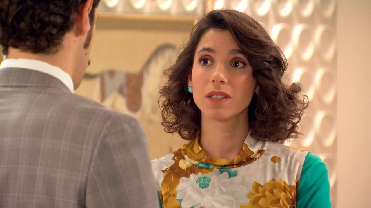 VÍDEO - AMAR: Carolina a Carlos: "¿Natalia está fuera de tu corazón?"
