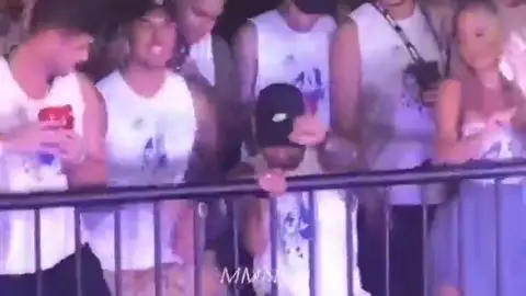 Los bailes de Neymar en el carnaval de Salvador mientras se recupera de su lesión Los bailes de Neymar en el carnaval de Salvador mientras se recupera de su lesión