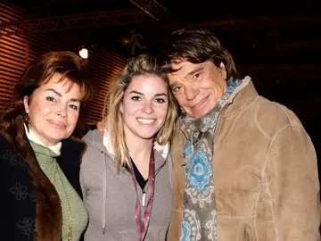 Bernard Tapie, a la derecha Bernard Tapie, a la derecha