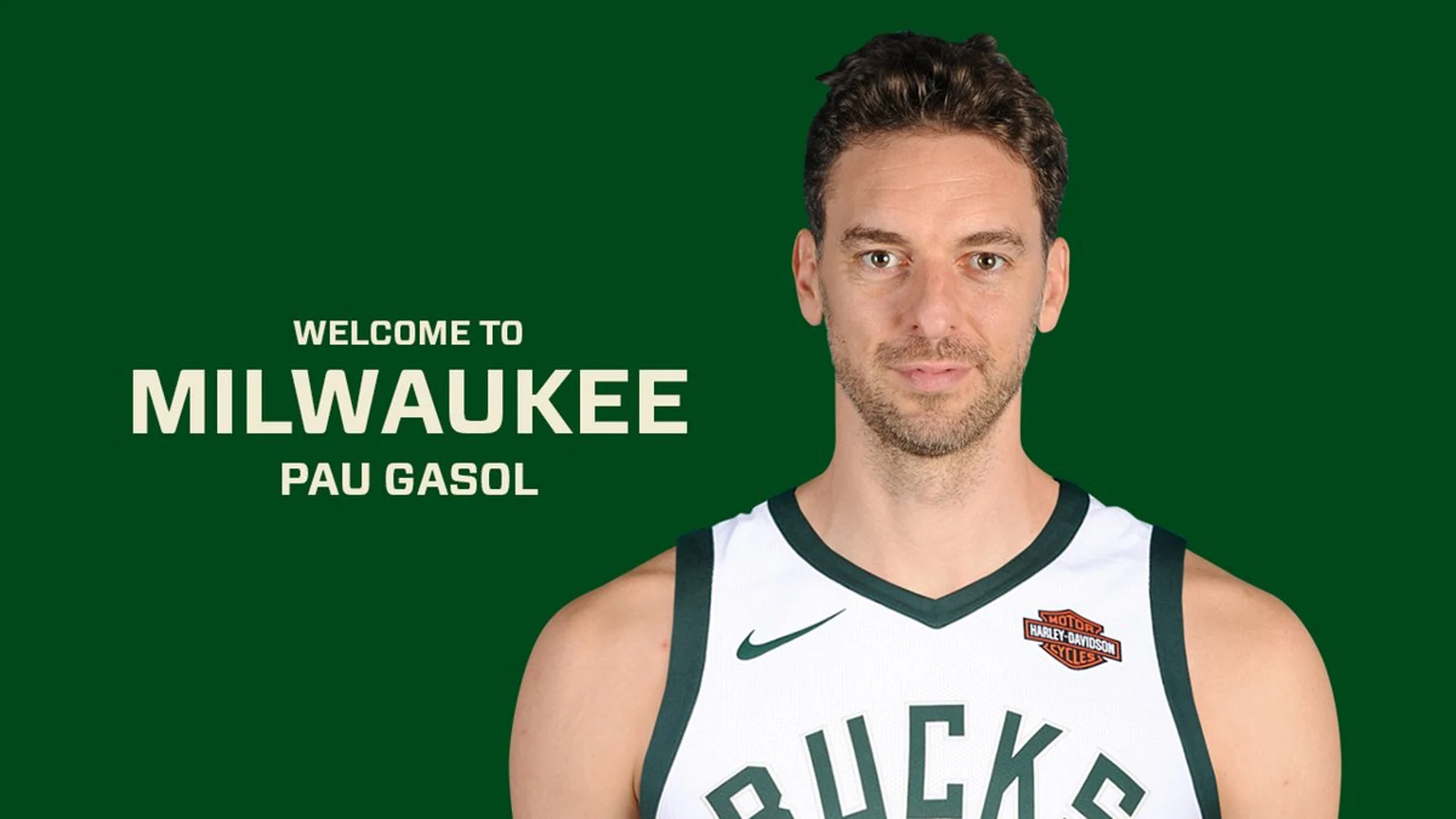 Pau Gasol presentado como jugador de los Milwaukee Bucks Pau Gasol presentado como jugador de los Milwaukee Bucks