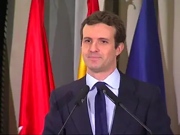 Pablo Casado reclama un pacto de Estado para acabar con la brecha salarial entre hombres y mujeres Pablo Casado reclama un pacto de Estado para acabar con la brecha salarial entre hombres y mujeres