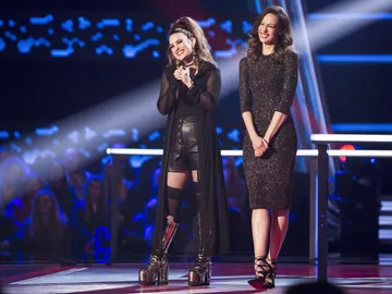 VÍDEO-LA VOZ:Pablo López, a Lola Jiménez tras su actuación en los Asaltos de ‘La Voz’: “No te hace falta cambiar el nombre, solo gasolina y mechero” VÍDEO-LA VOZ:Pablo López, a Lola Jiménez tras su actuación en los Asaltos de ‘La Voz’: “No te hace falta cambiar el nombre, solo gasolina y mechero”