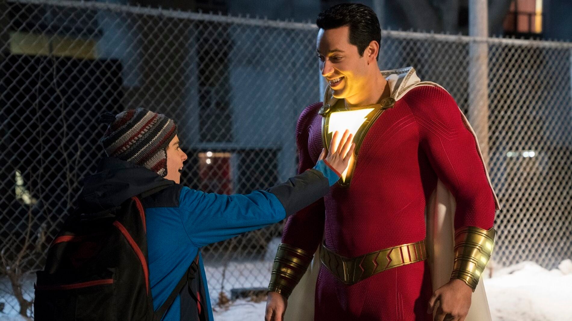 Jack Dylan Grazer y Zachary Levi en 'Shazam!'