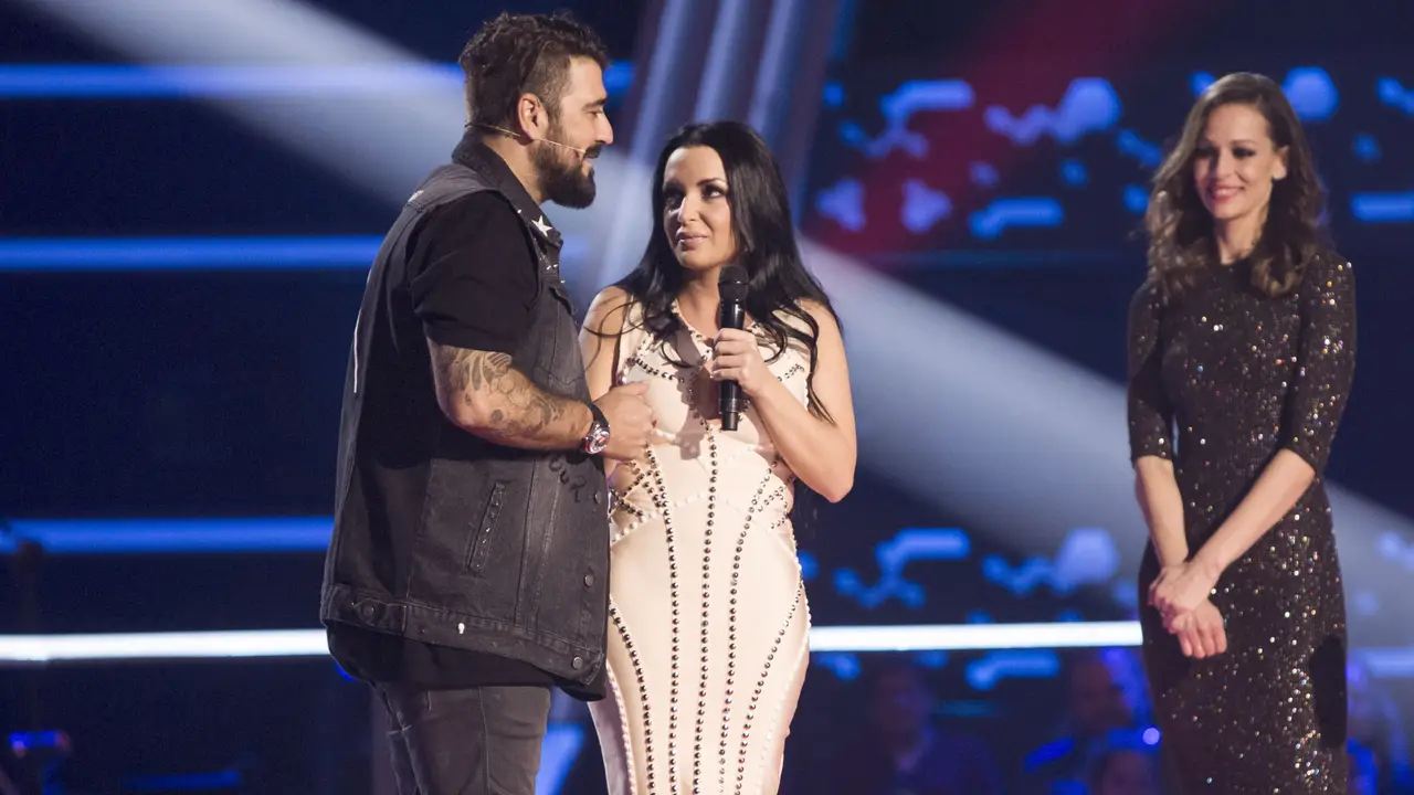 VÍDEO-LA VOZ:Elena Vargas roba el corazón de los coaches de ‘La Voz’ tras su actuación
