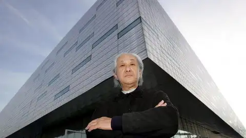 El arquitecto japonés Arata Isazaki El arquitecto japonés Arata Isazaki