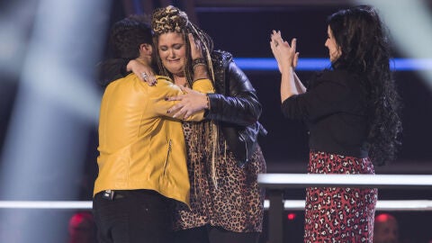 Paulina Rubio roba a Adriana Rosa y se clasifica para la Batalla Final de &lsquo;La Voz&rsquo;