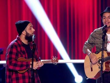 VÍDEO-LA VOZ: Domingo Ondiz y Roy Borland se lanzan a improvisar al estilo libre en ‘La Voz’