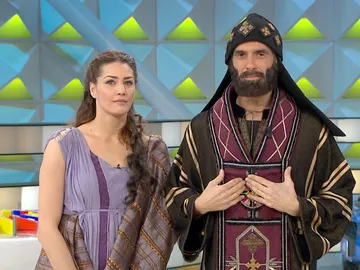 Los disfraces más divertidos invaden 'La ruleta de la suerte' en el Especial Carnaval Los disfraces más divertidos invaden 'La ruleta de la suerte' en el Especial Carnaval