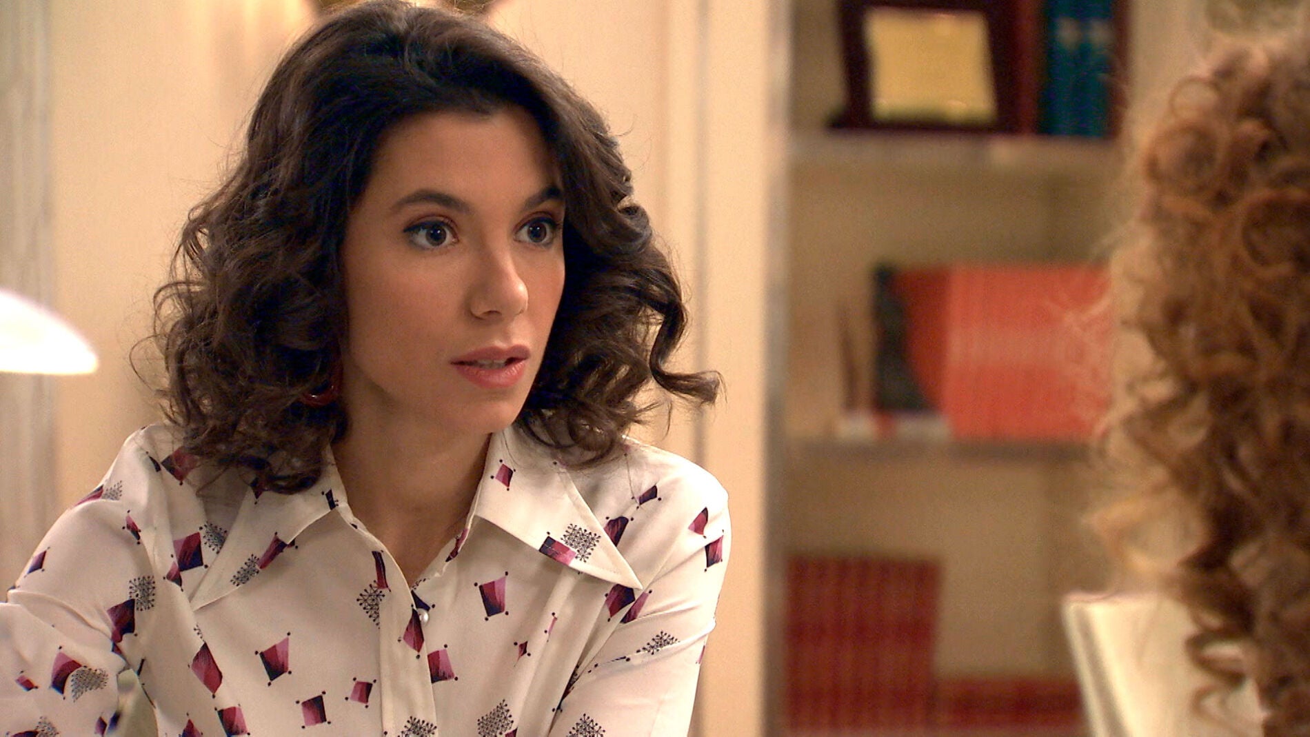 Carolina tantea a Natalia sobre su relaci&oacute;n con los hermanos de la Vega