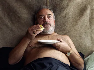 Las ganas de Salvador por Almudena aumentan en un sueño erótico Las ganas de Salvador por Almudena aumentan en un sueño erótico