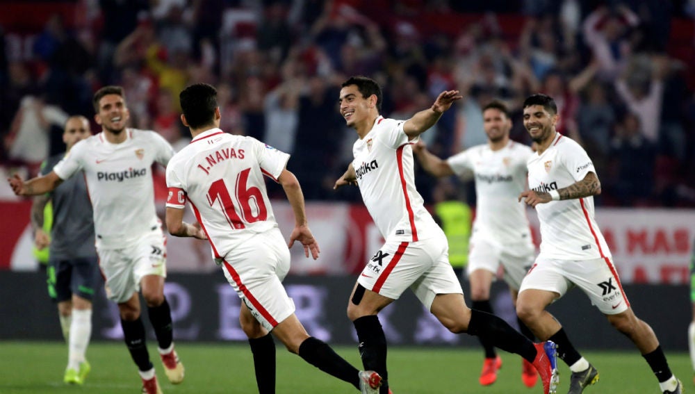 Ben Yedder celebra un gol