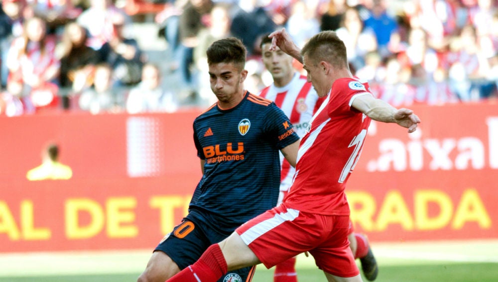 Ferrán Torres, ante el Girona