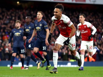 Aubameyang celebra un gol con el Arsenal