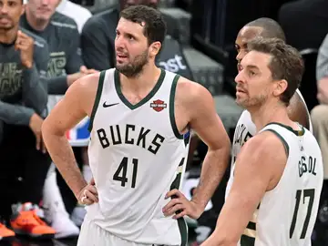 Miortic y Gasol, juntos en pista con los Bucks Miortic y Gasol, juntos en pista con los Bucks