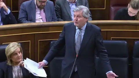El exministro Iñigo Méndez de Vigo anuncia que abandona la política El exministro Iñigo Méndez de Vigo anuncia que abandona la política