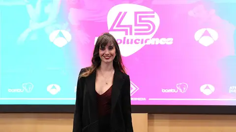 Marina San josé es Ángeles en '45 Revoluciones' Marina San josé es Ángeles en '45 Revoluciones'