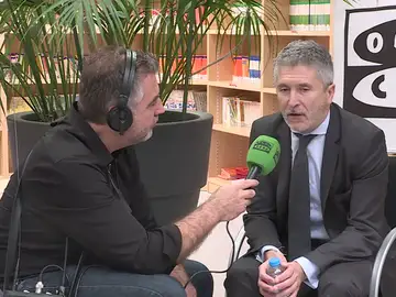 Marlaska defiende que "sustancialmente se sabe toda la verdad del trágico atentado del 11-M" y critica a Villarejo Marlaska defiende que "sustancialmente se sabe toda la verdad del trágico atentado del 11-M" y critica a Villarejo