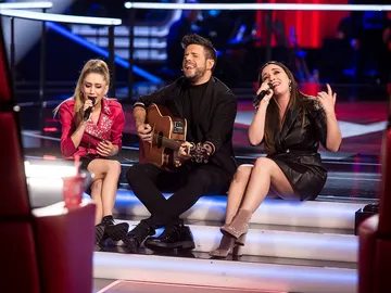 Pablo López, Palomy y Marina Damer cantan ‘Peces de ciudad’ en ‘La Voz’ Pablo López, Palomy y Marina Damer cantan ‘Peces de ciudad’ en ‘La Voz’