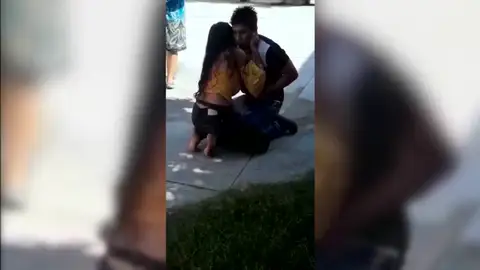 Apuñala a su novio y después le pide perdón Apuñala a su novio y después le pide perdón