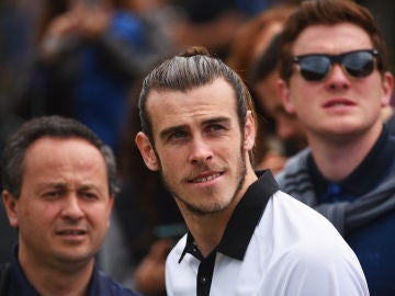 Gareth Bale en un campo de golf