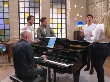 VÍDEO: Luis Fonsi y David Bustamante asombrados con el ensayo de Rolita y Alex Palomo VÍDEO: Luis Fonsi y David Bustamante asombrados con el ensayo de Rolita y Alex Palomo