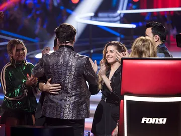 VÍDEO: David Bustamante se emociona tras las bonitas palabras de Eva González VÍDEO: David Bustamante se emociona tras las bonitas palabras de Eva González
