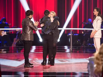 VÍDEO: Luis Fonsi se despide muy emocionado de Rolita en ‘La Voz’ VÍDEO: Luis Fonsi se despide muy emocionado de Rolita en ‘La Voz’