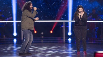 Auba Murillo y Tomás Basso cantan ‘Si tú no vuelves’ en la Batalla de ‘La Voz’
